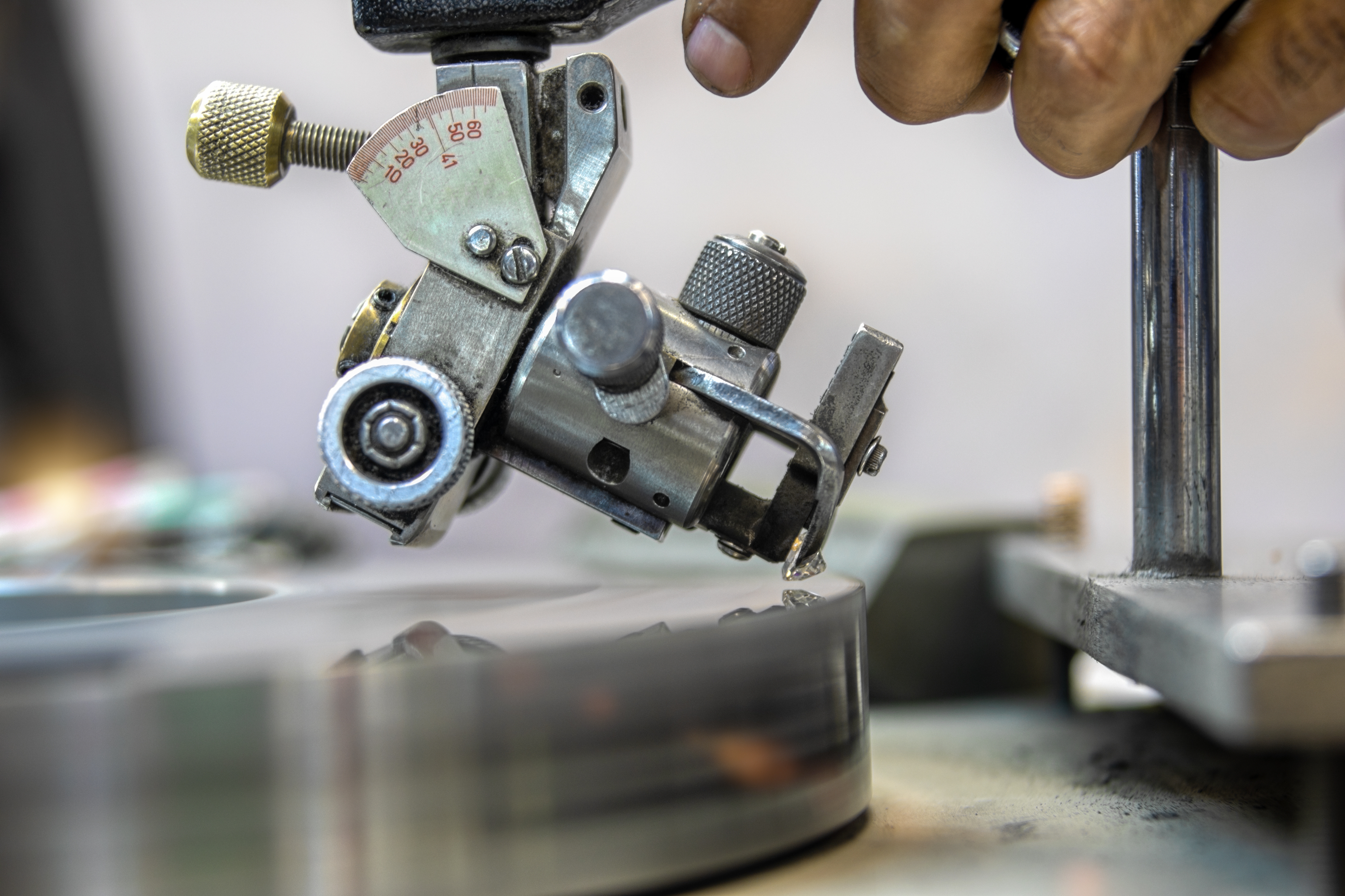 Cutting and polishing